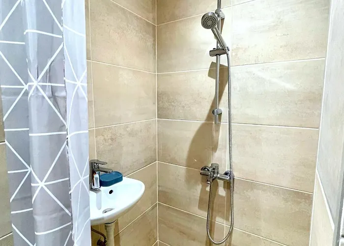 Apartmán Bohemian Bright & Calm 2br - Center - Private Balcony