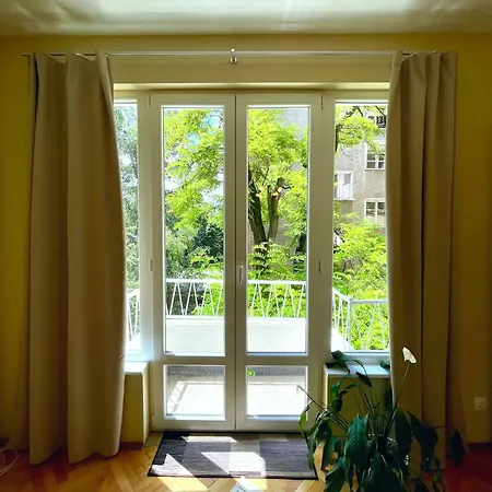 Bohemian Bright & Calm 2br - Center - Private Balcony * Szófia