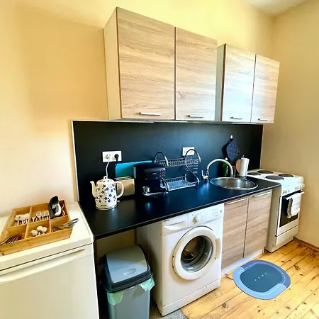 아파트 Bohemian Bright & Calm 2br - Center - Private Balcony