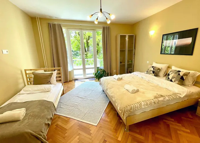 Apartmán Bohemian Bright & Calm 2br - Center - Private Balcony Sofie