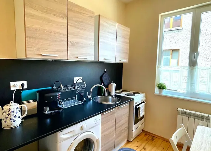 Apartment Bohemian Bright & Calm 2br - Center - Private Balcony *